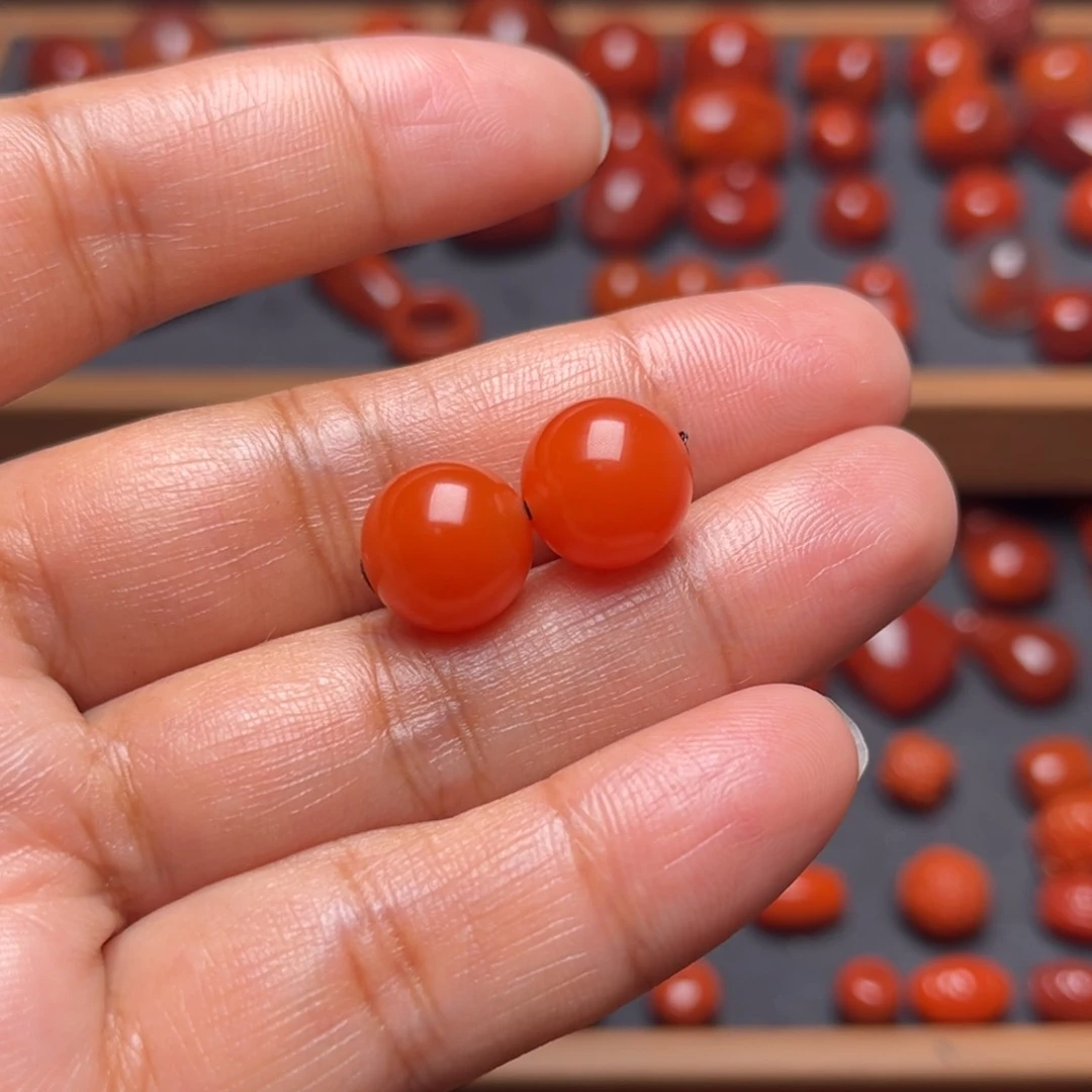 南红玛瑙配饰未镶嵌保山圆珠卡11.6mm对珠