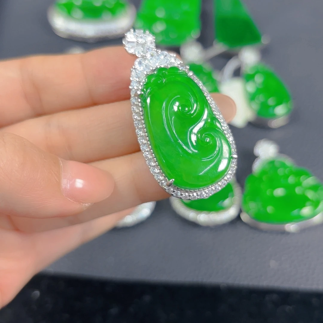 吊坠(不含链)银S925镶嵌翡翠