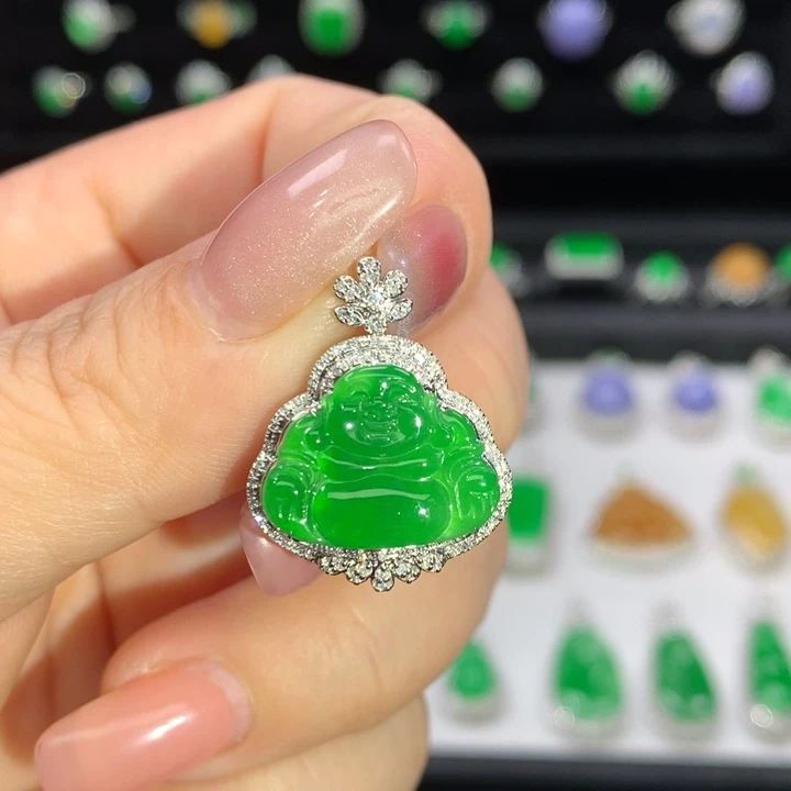 翡翠吊坠(不含链)18K金镶嵌