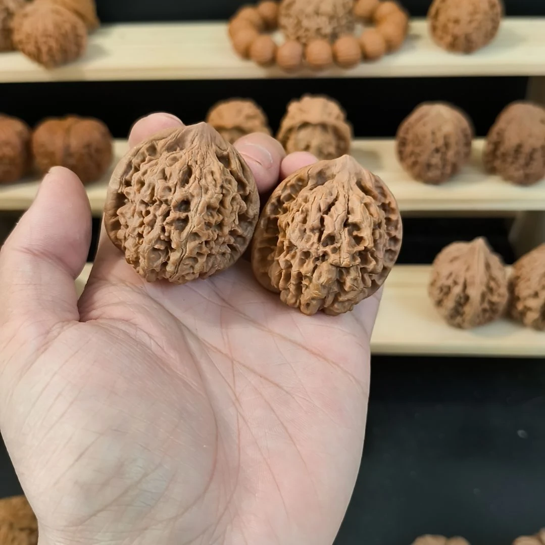 文玩核桃吊坠43官帽