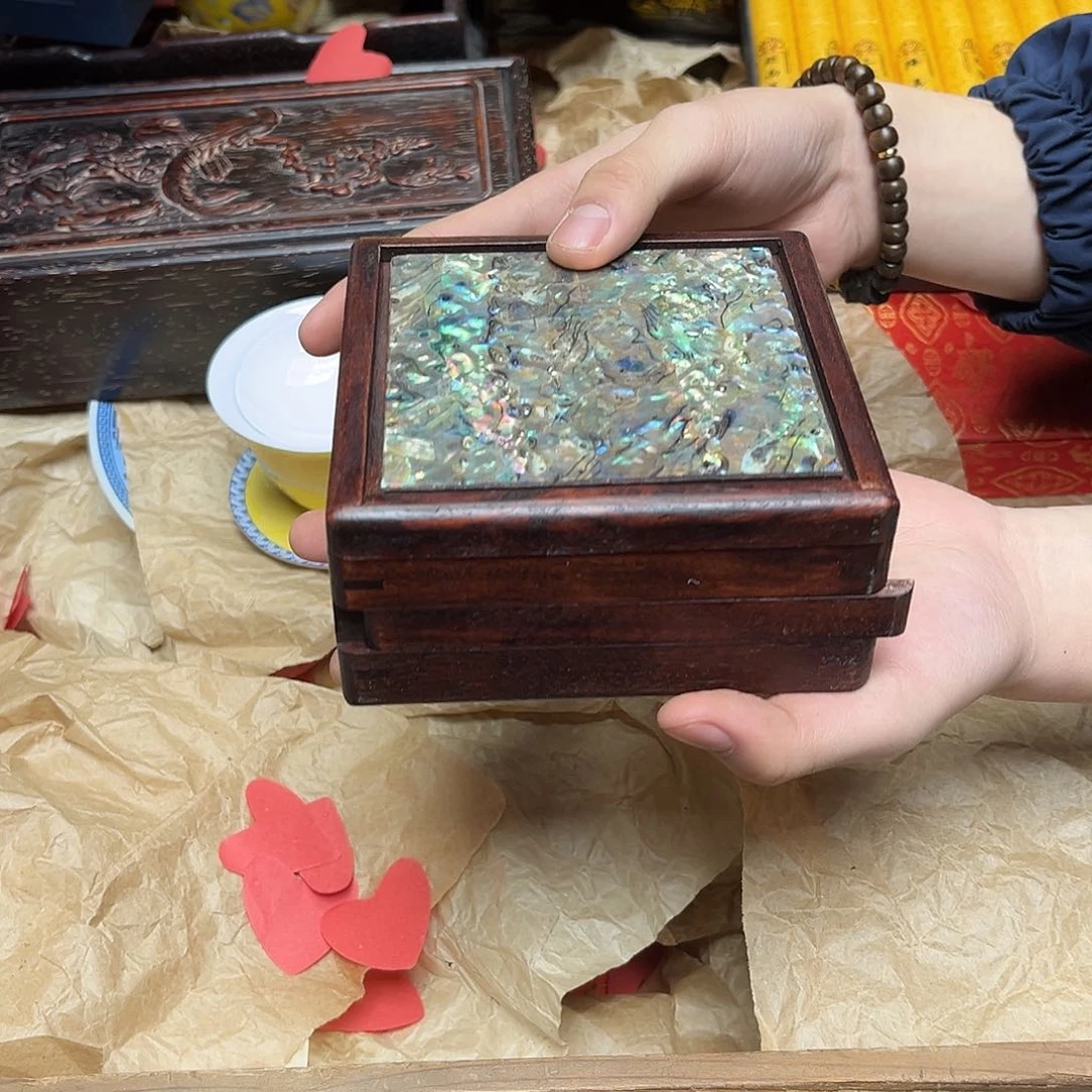 大叶紫檀（黑酸枝木类）