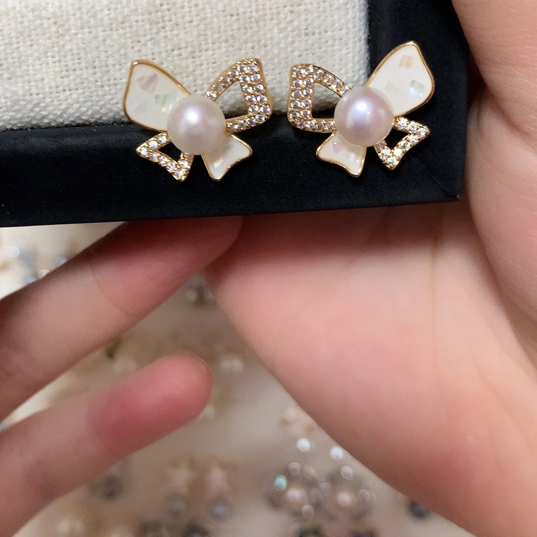 淡水珍珠耳饰合金