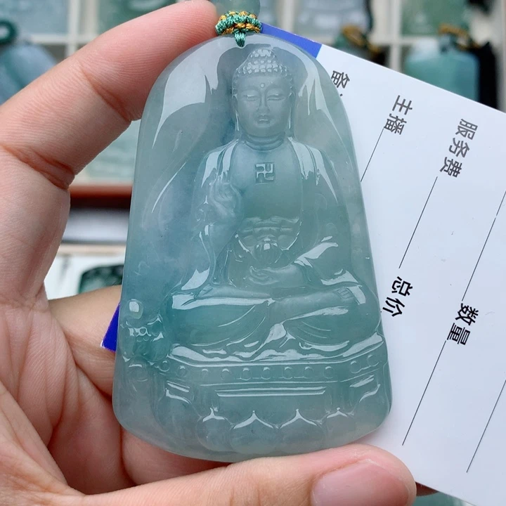 翡翠未镶嵌颈饰阿弥陀佛