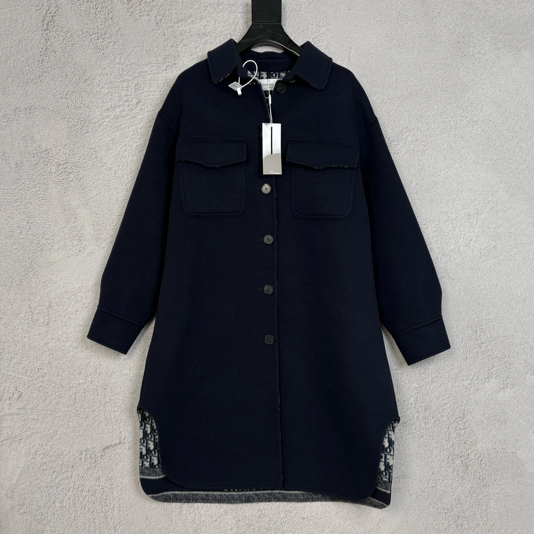 未使用 DIOR/迪奥 羊绒内里满印大衣 36码 YH17513