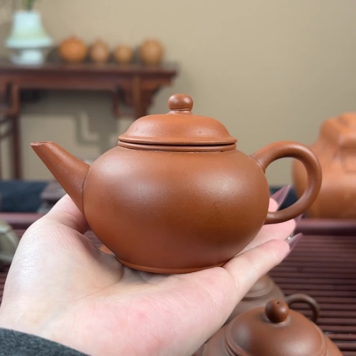 昭***君茶壶紫砂内资外红水平180cc
