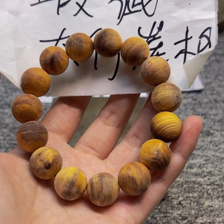 柏木（崖柏）瑕疵43
