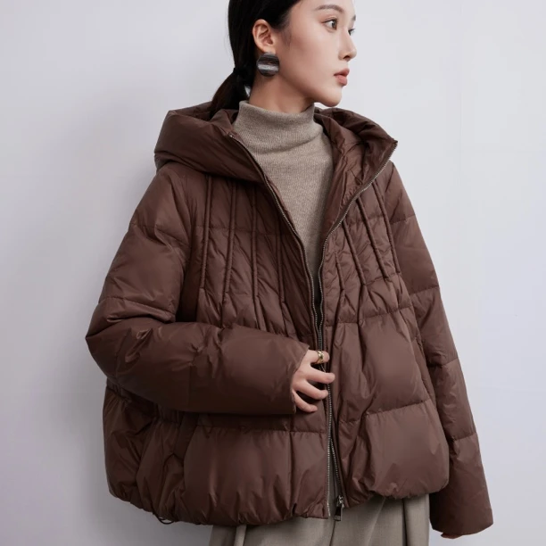 娅扣布衣【212】冬季新短款休闲连帽保暖羽绒服不规则宽松羽绒外套