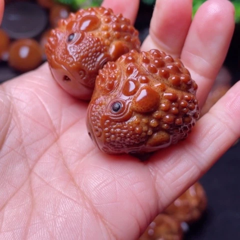 【闪购商品】手串/手链橄榄核35左右金蝉手球