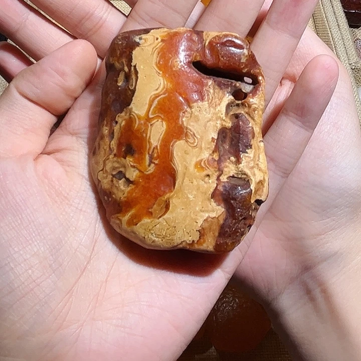 琥珀颈饰未镶嵌蜜蜡天然孔橘白妖手把