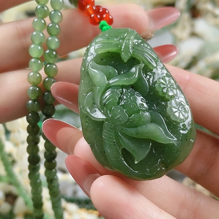 未镶嵌和田玉挂件