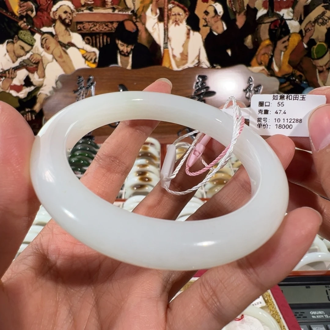 和田玉未镶嵌手镯