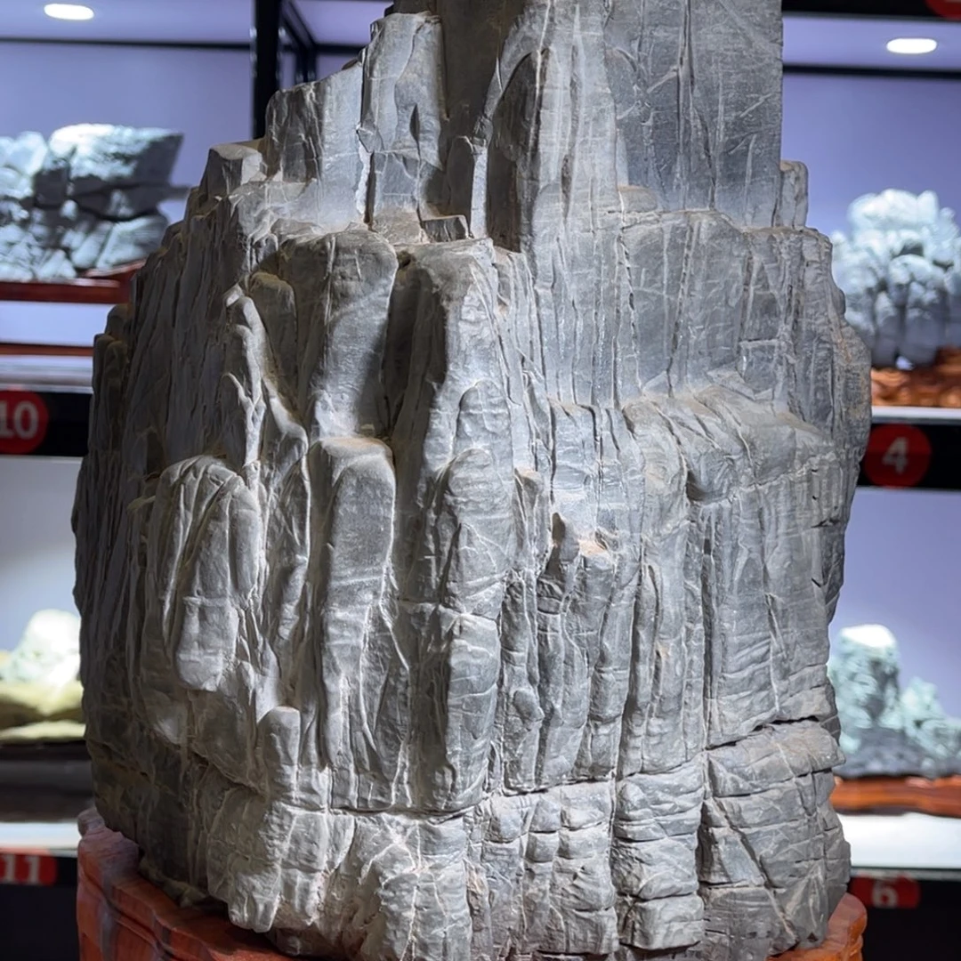 小***哥石材灵璧石桥村的一