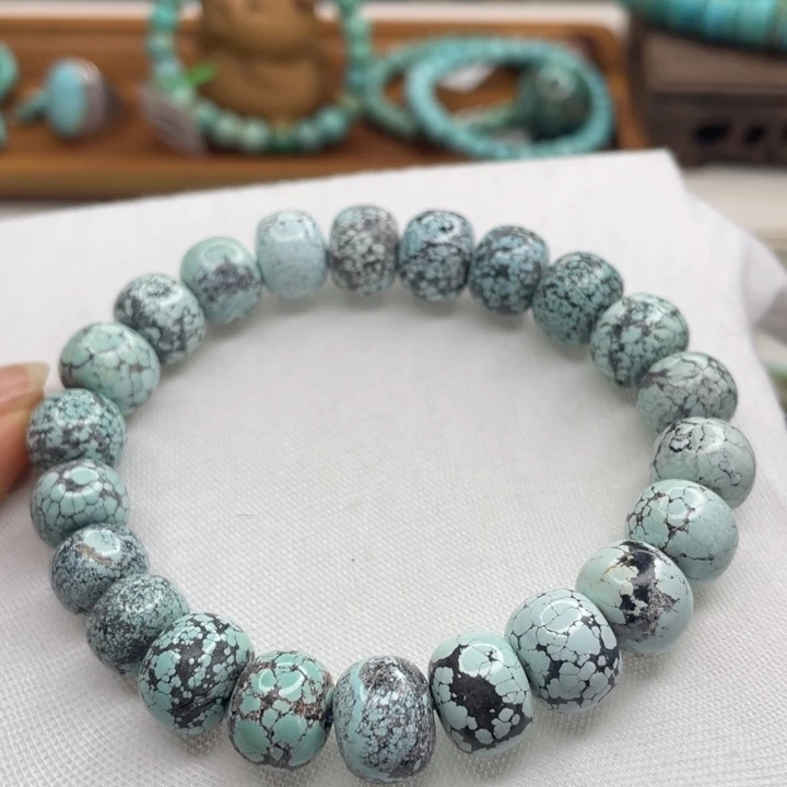 绿松石未镶嵌珠宝