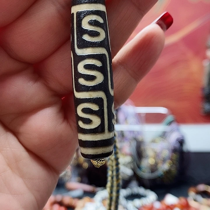 玛瑙/玉髓颈饰合金