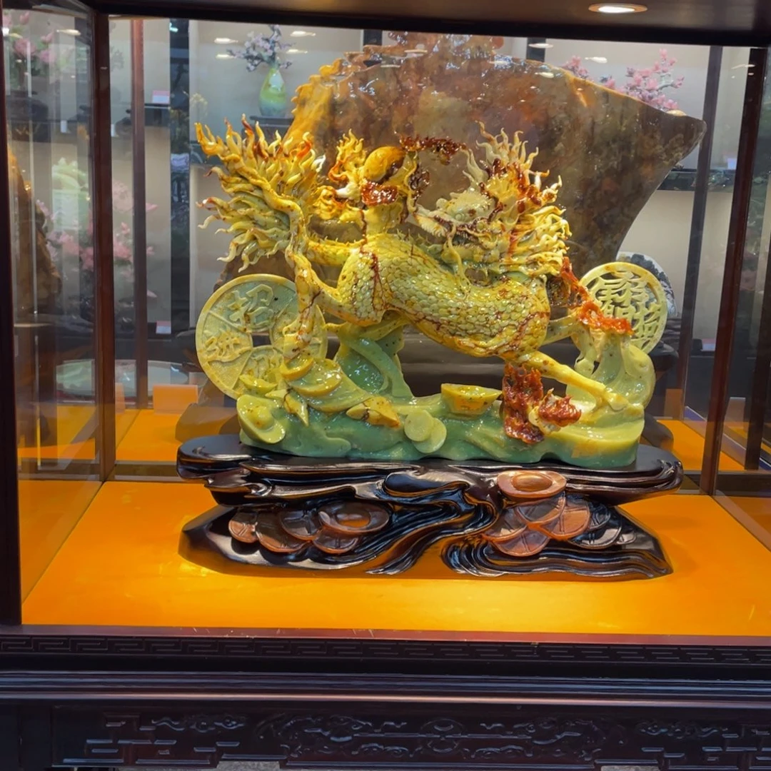 蛇纹石玉未镶嵌摆件