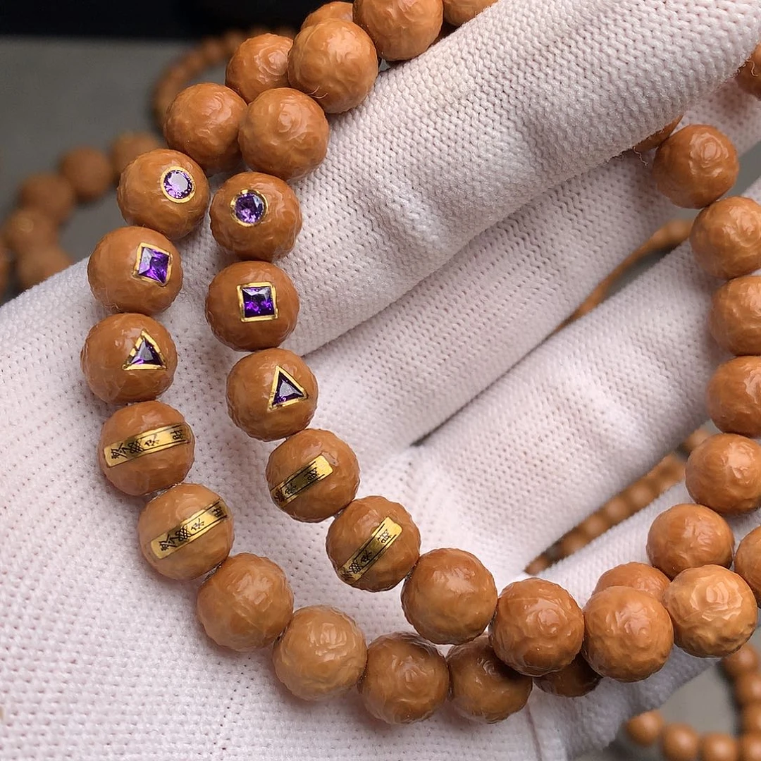 小****猴头核桃手串两条