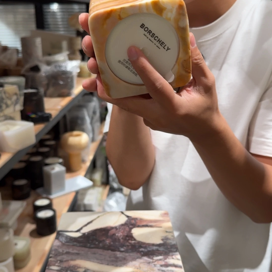 D242。 关机。
