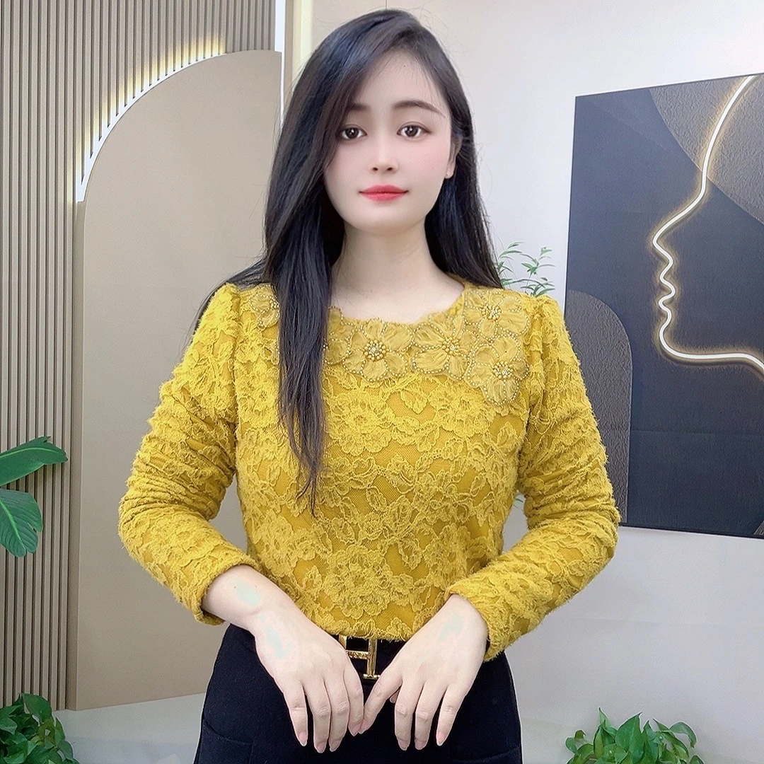 磨毛长袖蕾丝打底衫冬季新款时尚修身保暖减龄可外穿精致打底