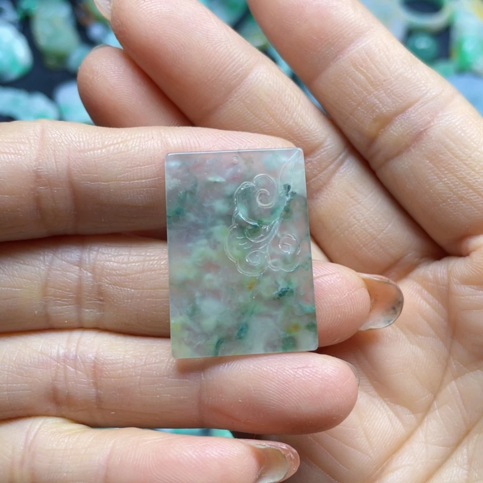 【闪购商品】翡翠颈饰未镶嵌心**静翡翠吊坠