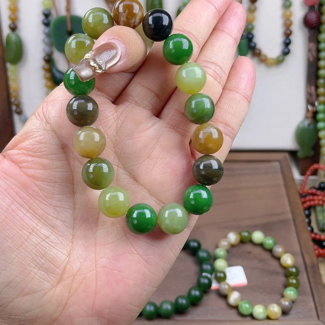 未镶嵌手链和田玉我****?