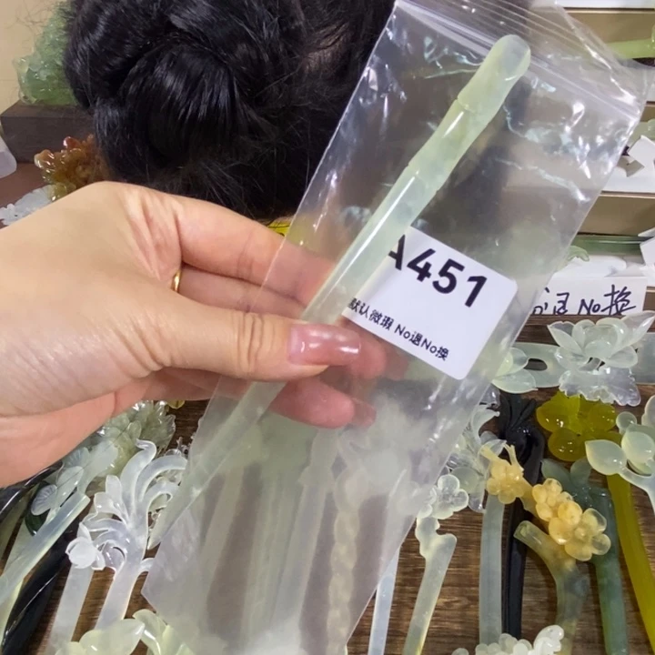 蛇纹石玉未镶嵌发饰