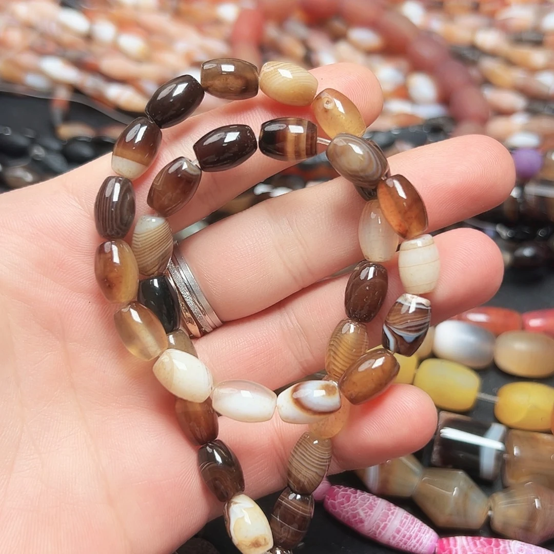 玛瑙/玉髓未镶嵌珠宝半成品K705.缠丝玛瑙一条