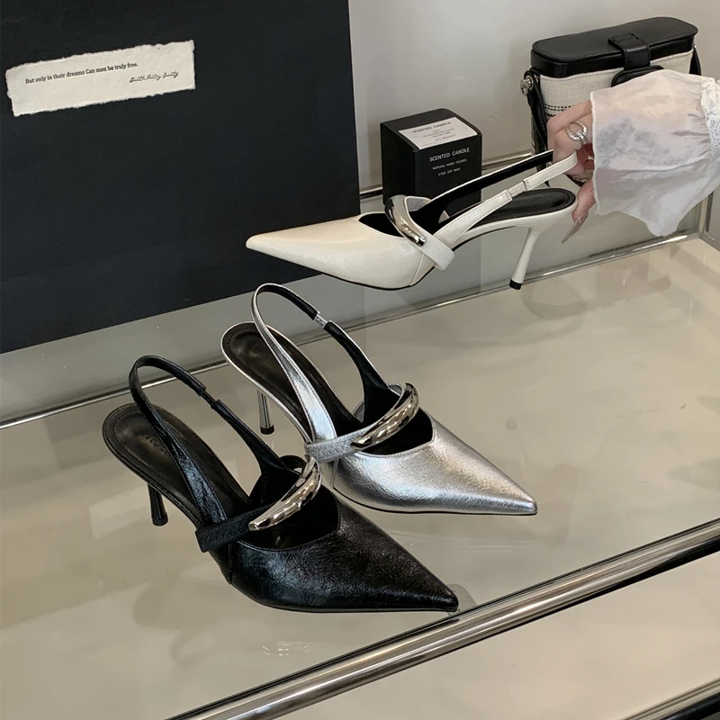 银色尖头百搭高跟鞋2025春夏新款小众设计款气质包头后空浅口凉鞋