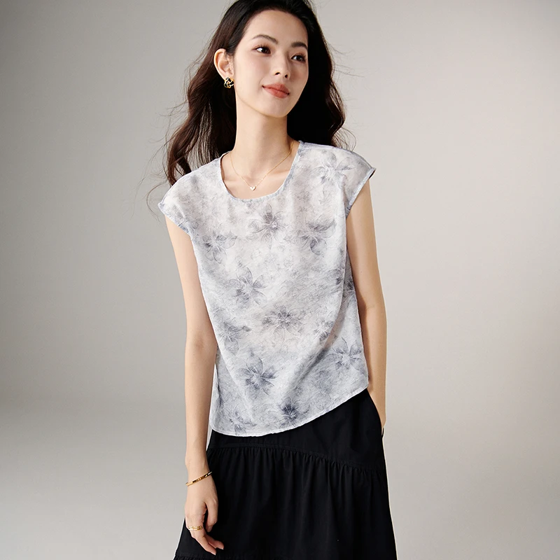 【专享】2025夏印花淡雅衬衫圆领文艺百搭衬衫女25060951