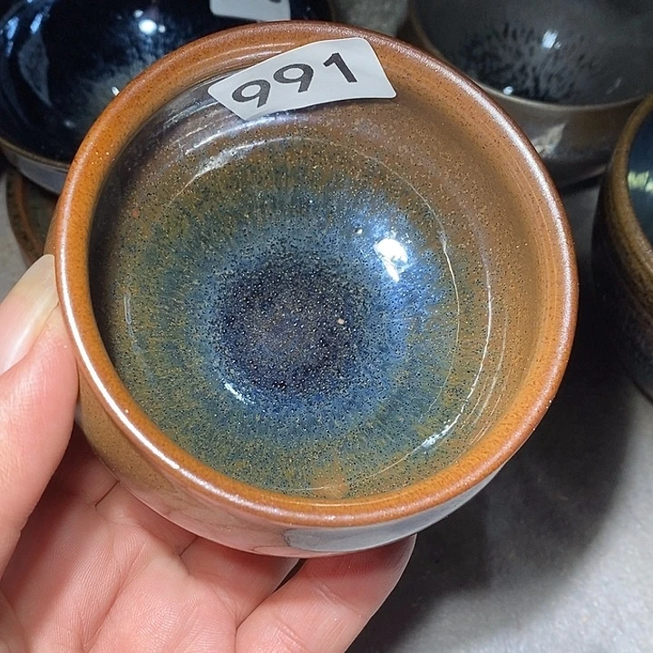 茶盏是因为一切不开心