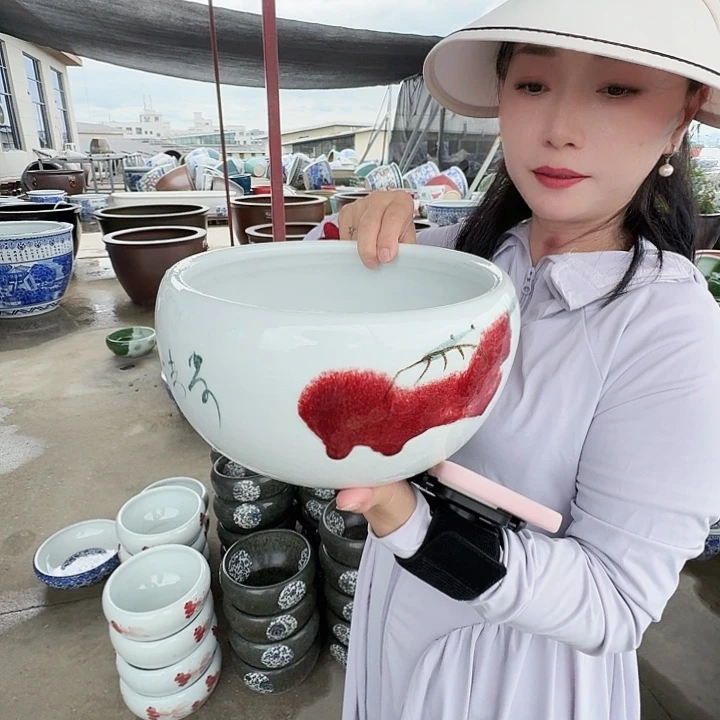 瓷片直径23，高13。。。。