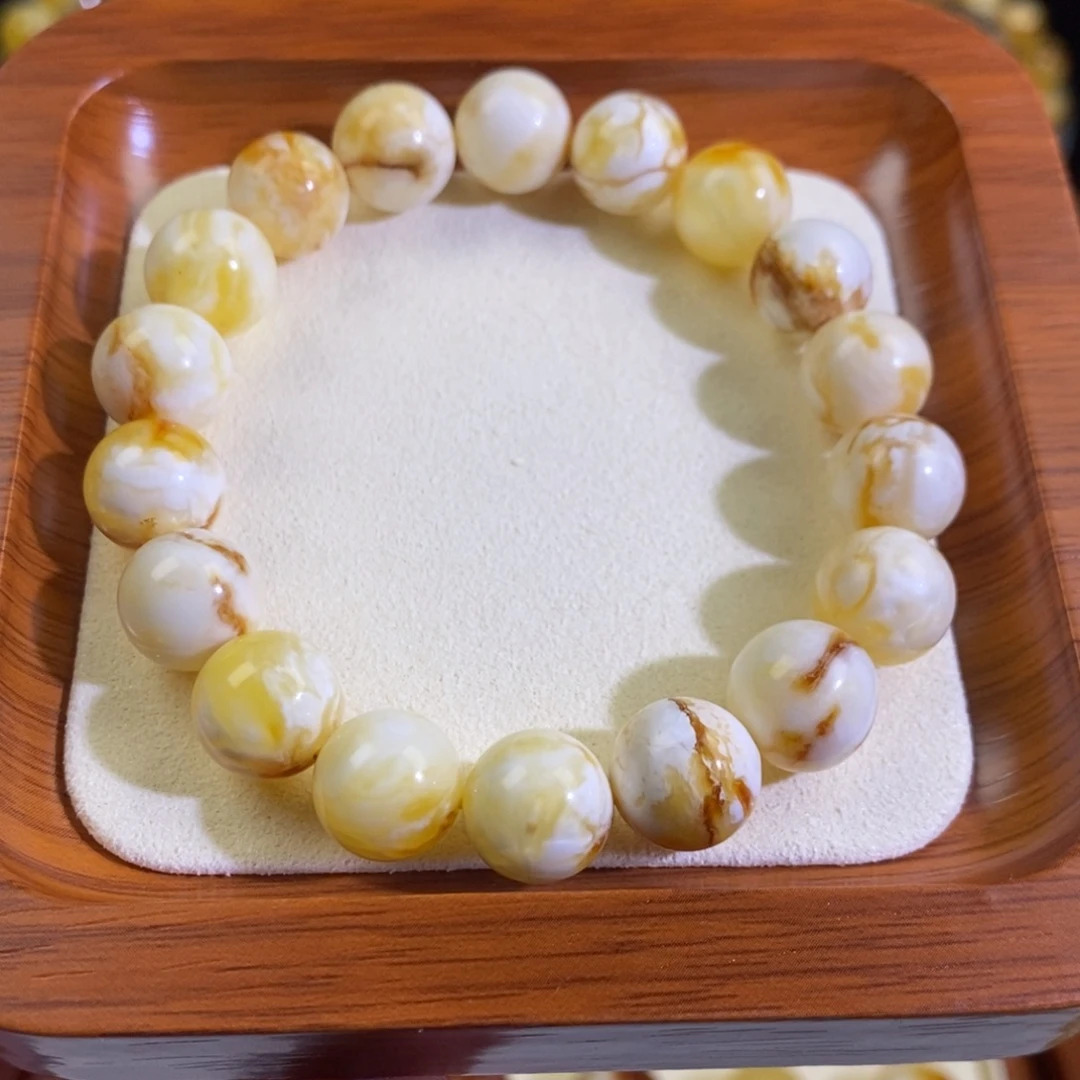 琥珀未镶嵌裸石沁心蜜蜡11m