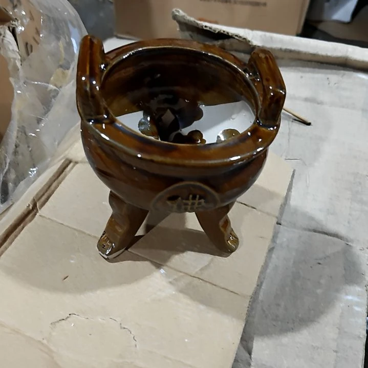 瓷片陶瓷盘子碗啥都有