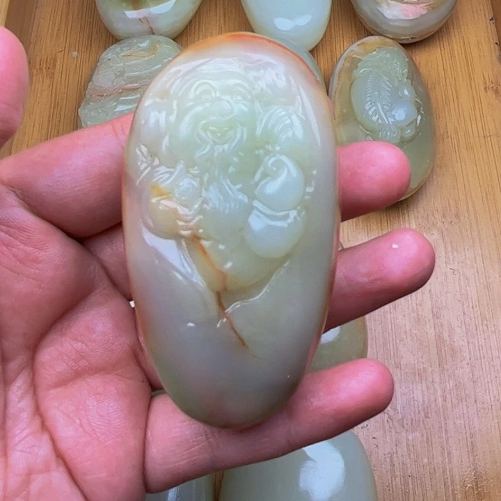 新****鑫石材方解石手把件
