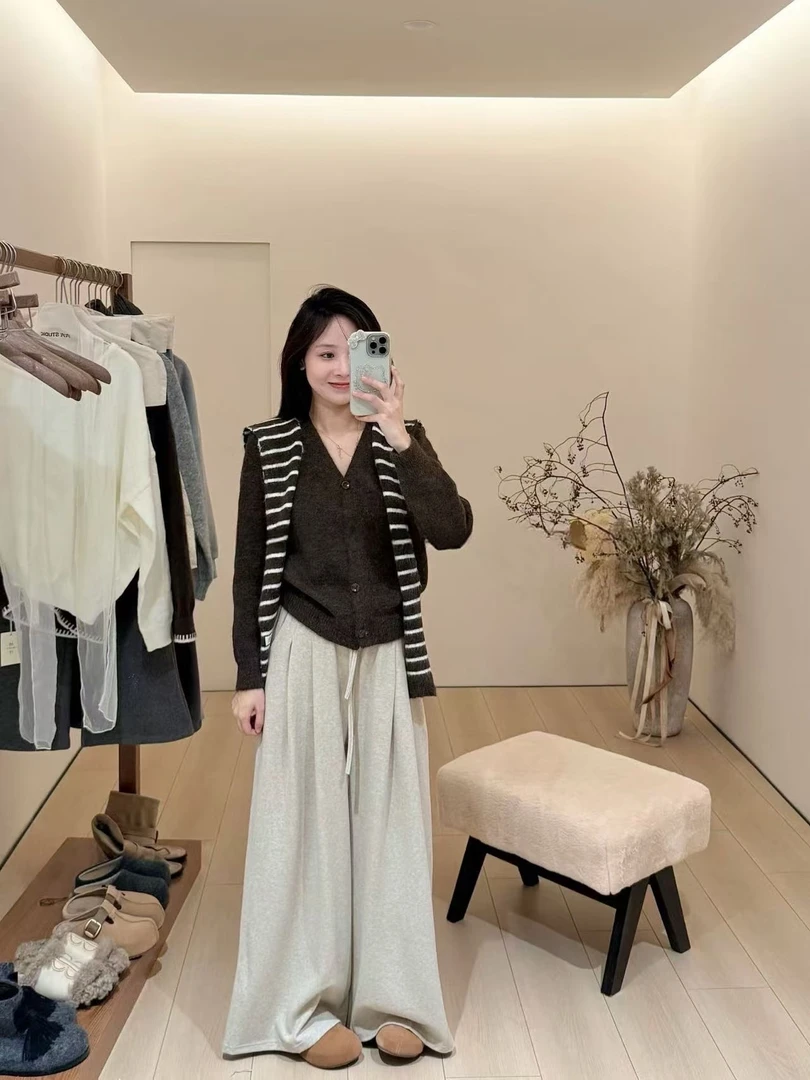 2025秋冬新款软糯长袖针织毛衣外套韩系宽松条纹披肩开衫休闲裤