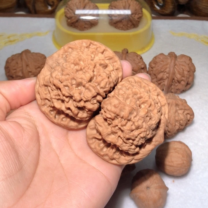 文玩核桃把件55官帽