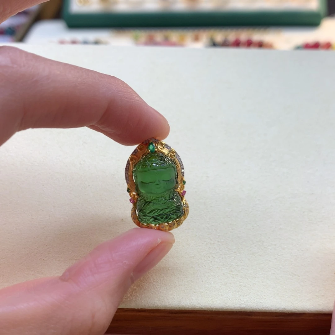 【闪购商品】碧玺吊坠(不含链)18K金镶嵌老矿铬绿色宝宝佛