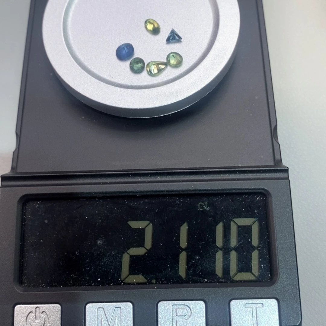 蓝宝石裸石未镶嵌X****s2.1克拉