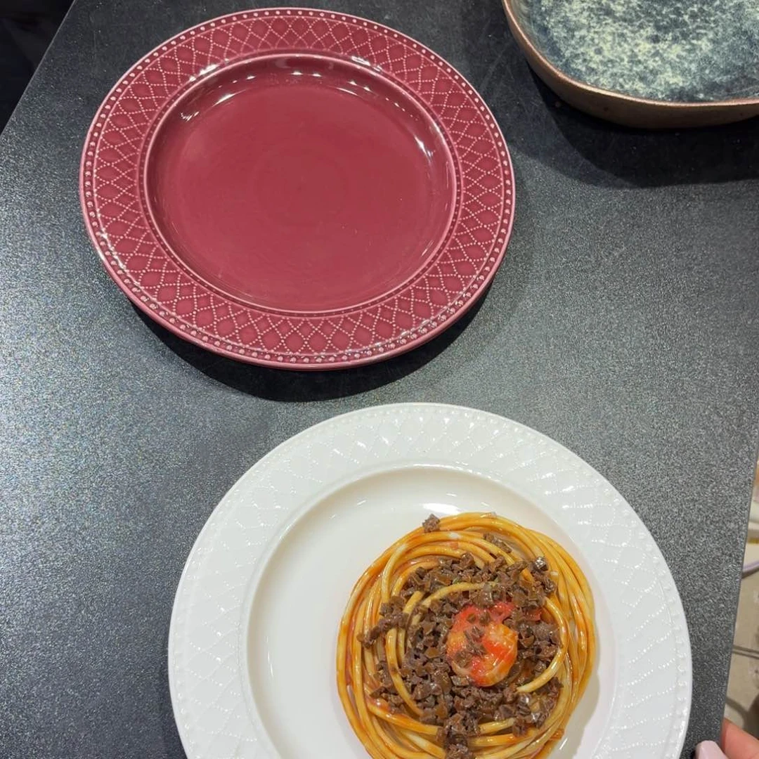 瓷两个8寸盘子两个