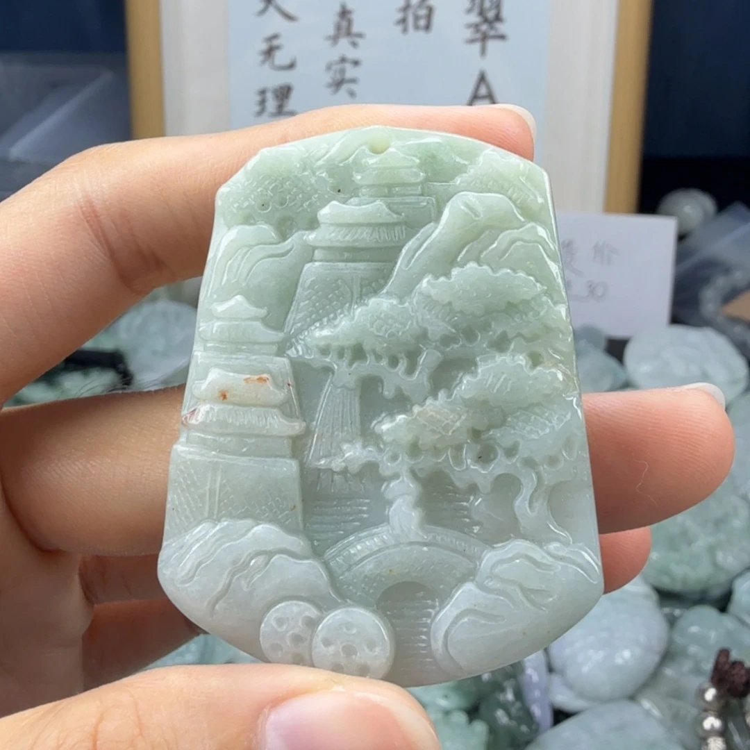 翡翠未镶嵌颈饰翡翠