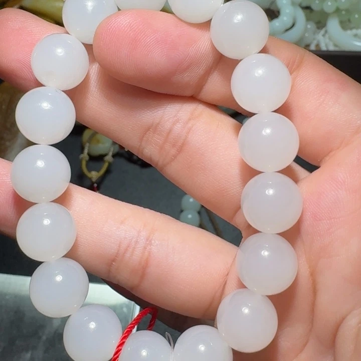 我***拽和田玉未镶嵌颈饰