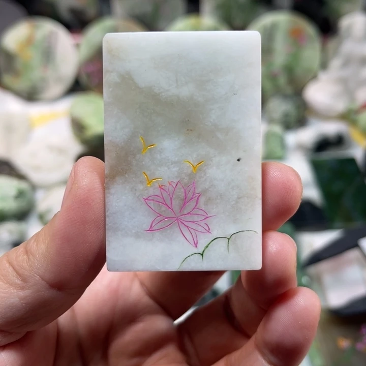 独山玉未镶嵌颈饰