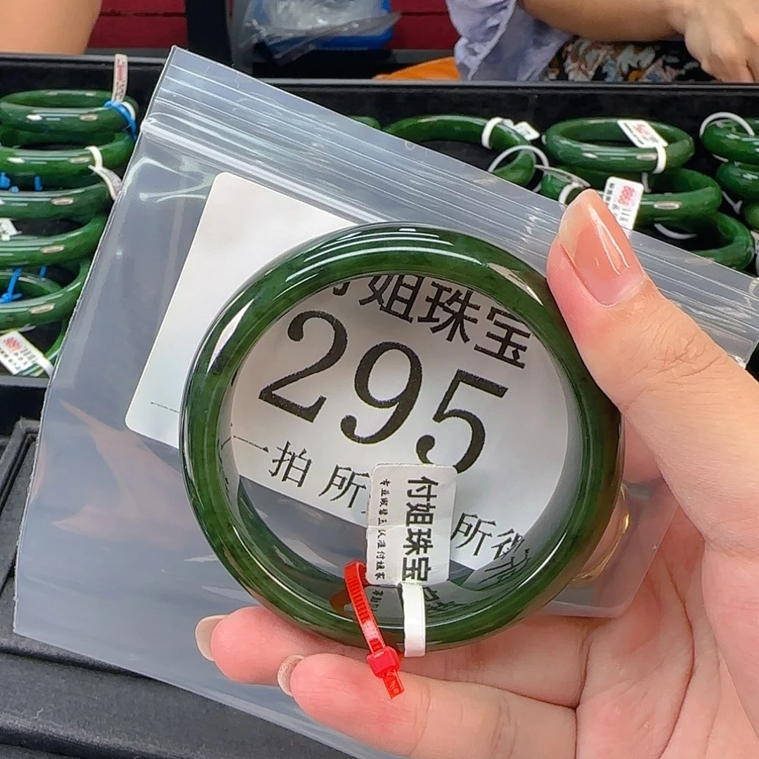 和田玉未镶嵌颈饰手镯57 295