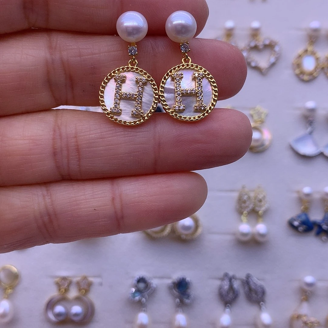 淡水珍珠耳饰合金