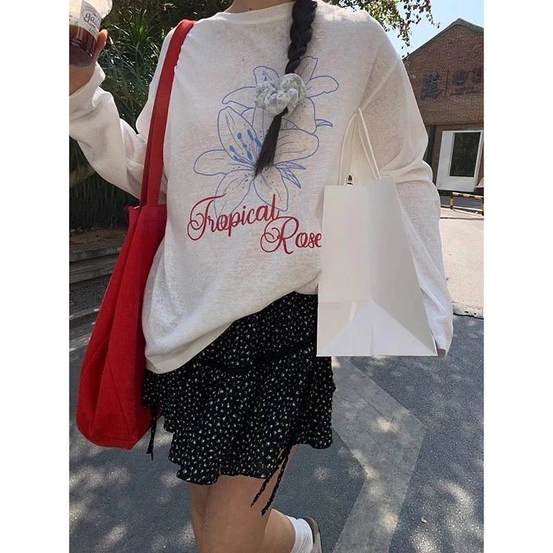 长袖T恤女25新款夏季薄款罩衫正肩宽松设计感圆领韩系上衣女印花