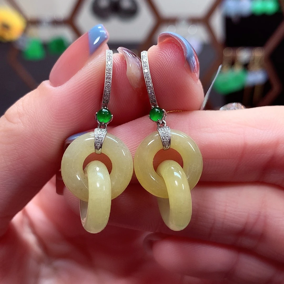 翡翠耳饰18K金镶嵌天然翡翠