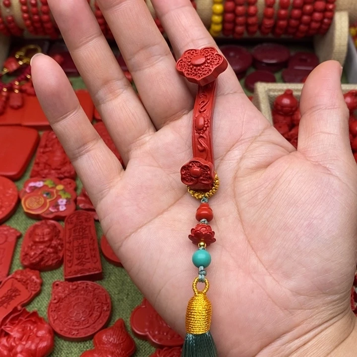 天然辰砂如意手把件