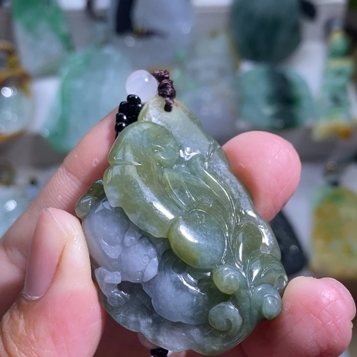 【闪购商品】颈饰未镶嵌翡翠荷叶