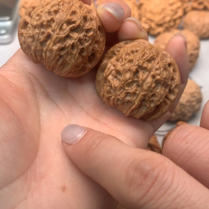 把件文玩核桃血麒麟40