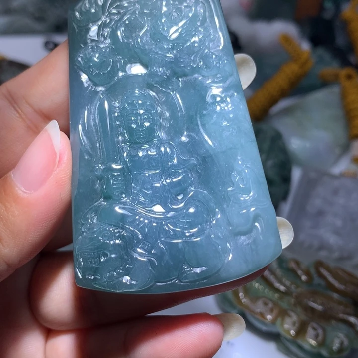 翡翠未镶嵌颈饰保真天然A货翡翠