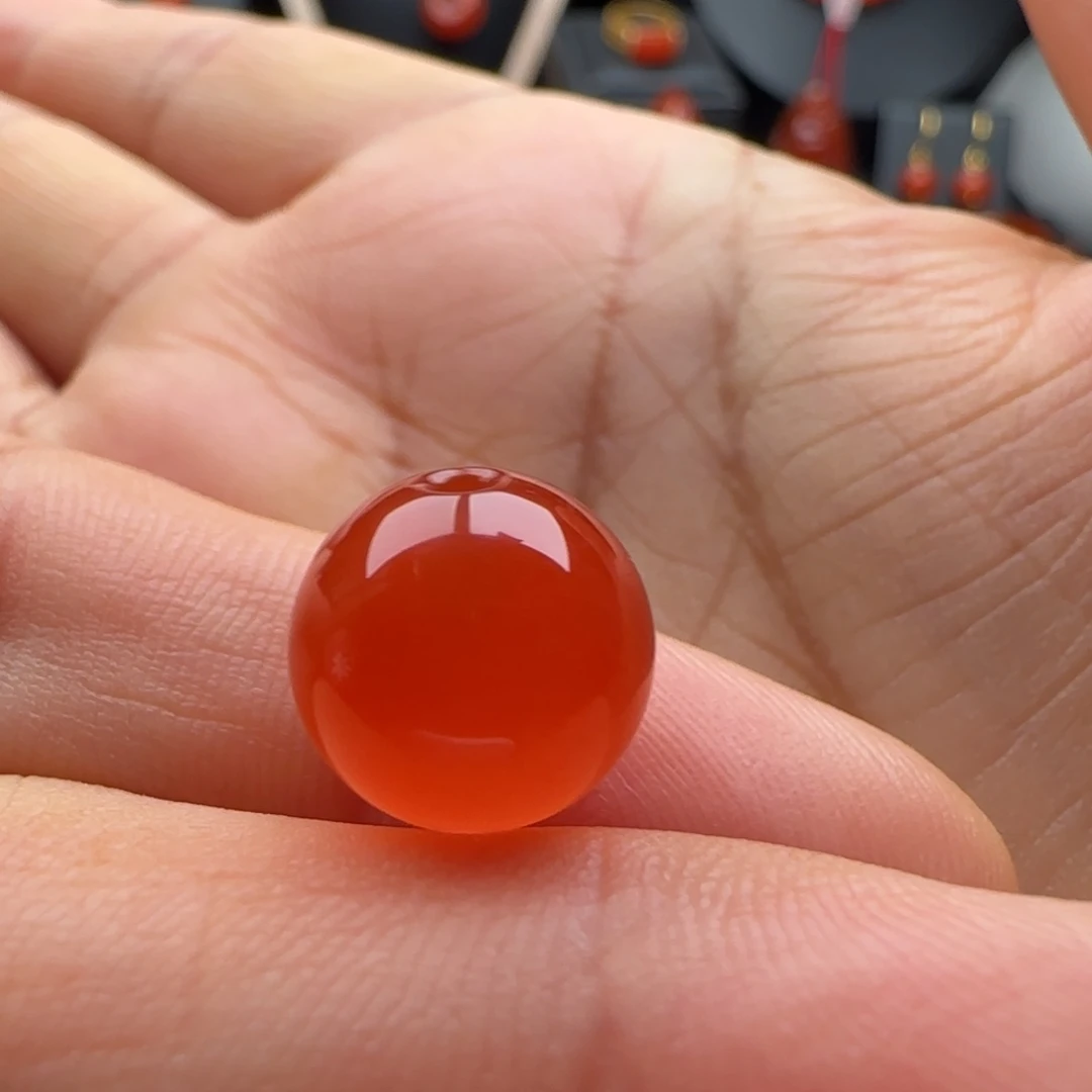 南红玛瑙未镶嵌圆珠11.8马牙